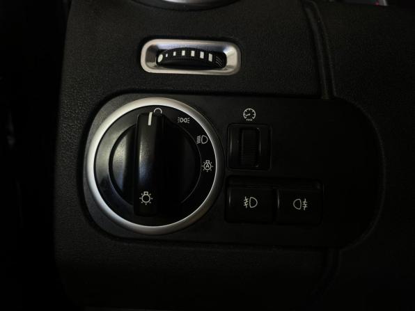 Land Rover Discovery IV с пробегом 2012 года, цена 1 270 000 рублей, 347900 км, внедорожник, Автокод Объявления
