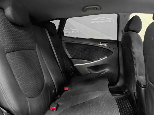 Hyundai Solaris I с пробегом 2011 года, цена 650 000 рублей, 181775 км, хэтчбек, Автокод Объявления