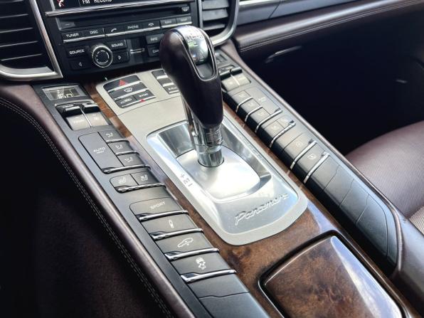 Porsche Panamera I Рестайлинг с пробегом 2013 года, цена 3 070 000 рублей, 132606 км, лифтбек, Автокод Объявления