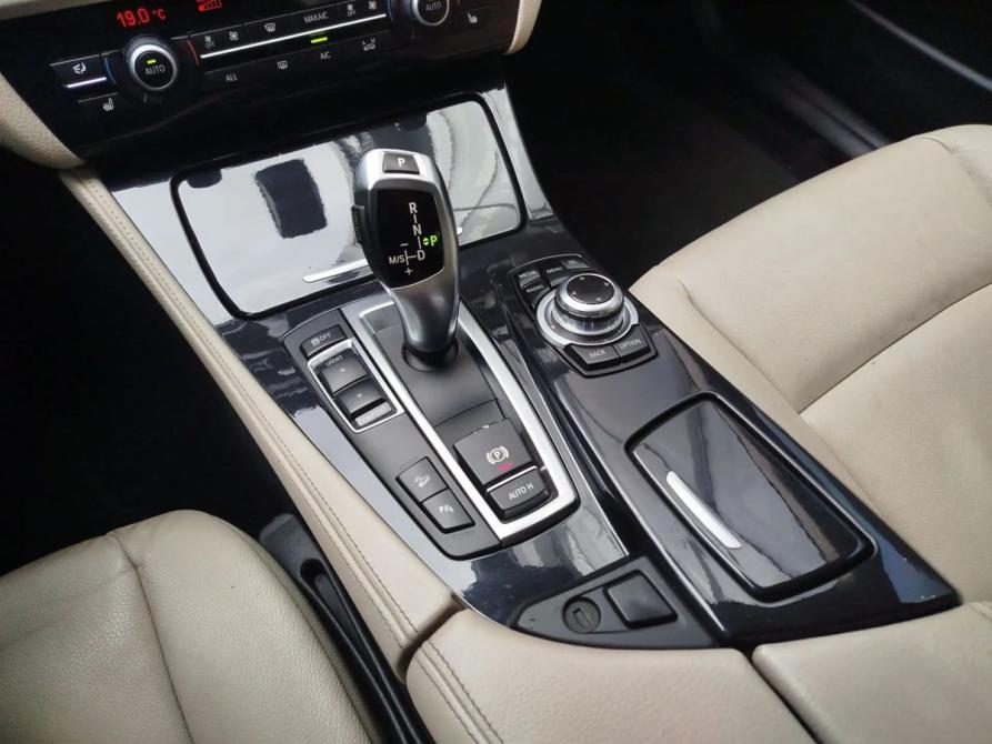 BMW 5 серии VI (F10/F11/F07) Москва  - изображение 23