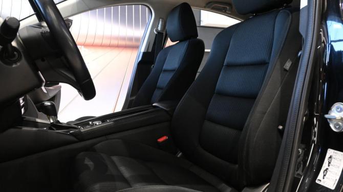 Mazda 6 III (GJ) Рестайлинг с пробегом 2017 года, цена 1 820 000 рублей, 142410 км, седан, Автокод Объявления