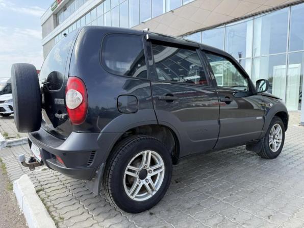 Chevrolet Niva I Рестайлинг с пробегом 2018 года, цена 499 805 рублей, 212841 км, внедорожник, Автокод Объявления