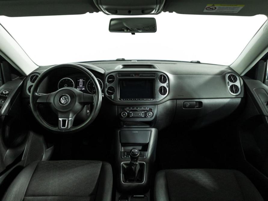 Volkswagen Tiguan I Рестайлинг Санкт-Петербург  - изображение 14
