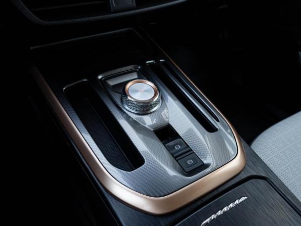 Haval Jolion I Рестайлинг с пробегом 2024 года, цена 2 149 000 рублей, 21325 км, внедорожник, Автокод Объявления