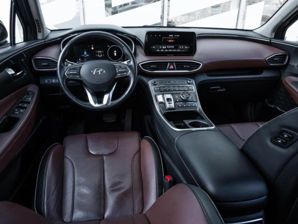 Hyundai Santa Fe IV Рестайлинг с пробегом 2021 года, цена 3 334 500 рублей, 56629 км, внедорожник, Автокод Объявления