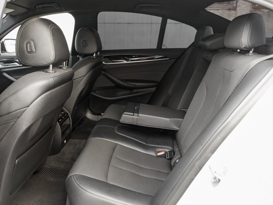 BMW 5 серии VII (G30/G31/G38) Екатеринбург  - изображение 26