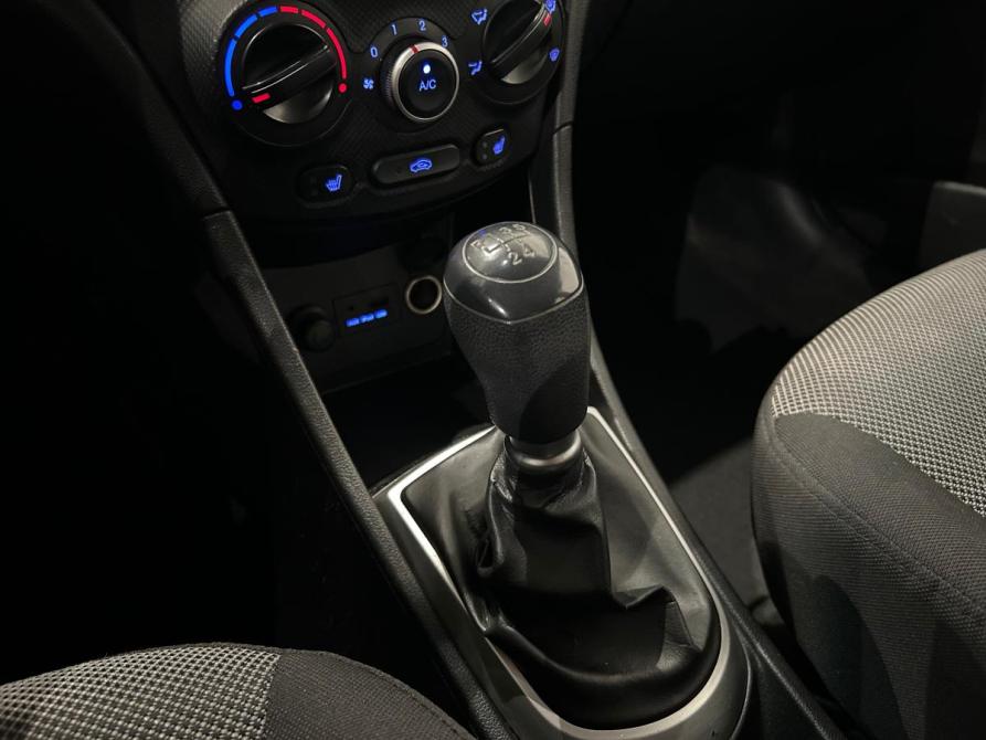 Hyundai Solaris I Санкт-Петербург  - изображение 13