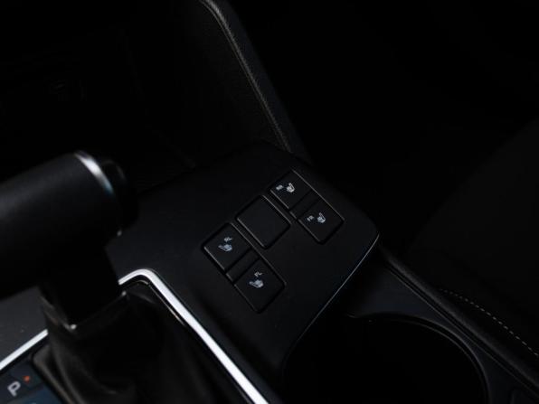 Kia Sportage V с пробегом 2022 года, цена 3 245 000 рублей, 32500 км, внедорожник, Автокод Объявления