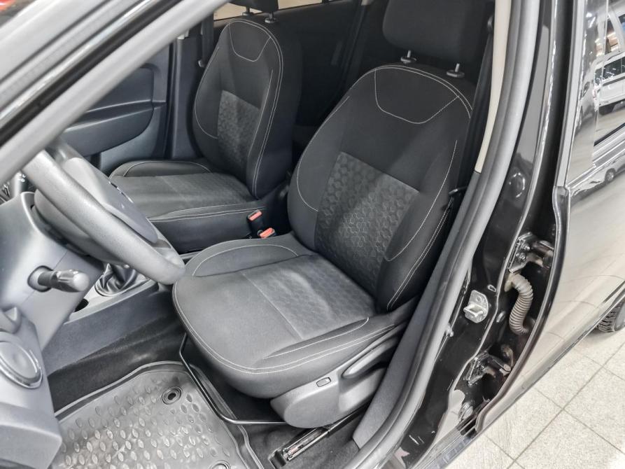 Renault Logan II Москва  - изображение 21