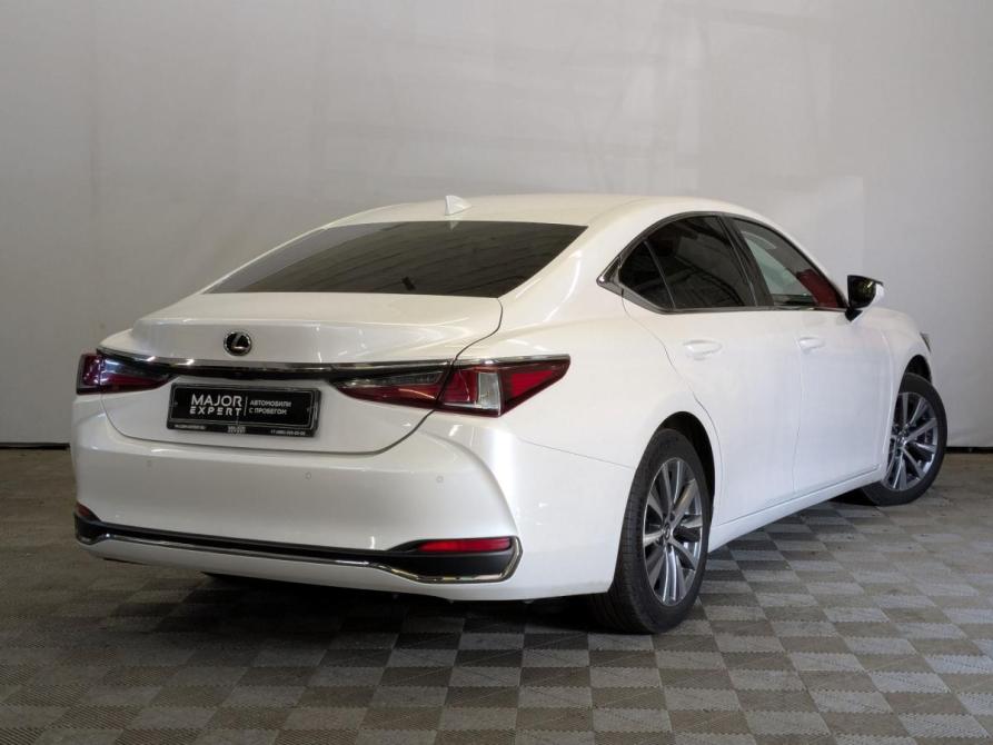 Lexus ES VII Москва  - изображение 5