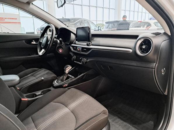 Kia Cerato IV Рестайлинг с пробегом 2021 года, цена 2 150 000 рублей, 86614 км, седан, Автокод Объявления