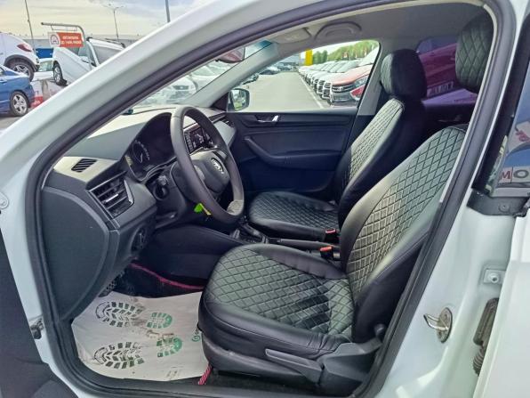 Skoda Rapid II с пробегом 2021 года, цена 1 680 000 рублей, 53489 км, лифтбек, Автокод Объявления