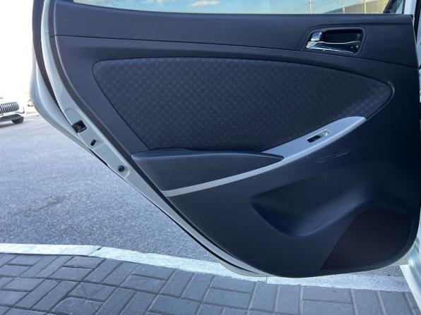 Hyundai Solaris I с пробегом 2012 года, цена 840 000 рублей, 185517 км, седан, Автокод Объявления