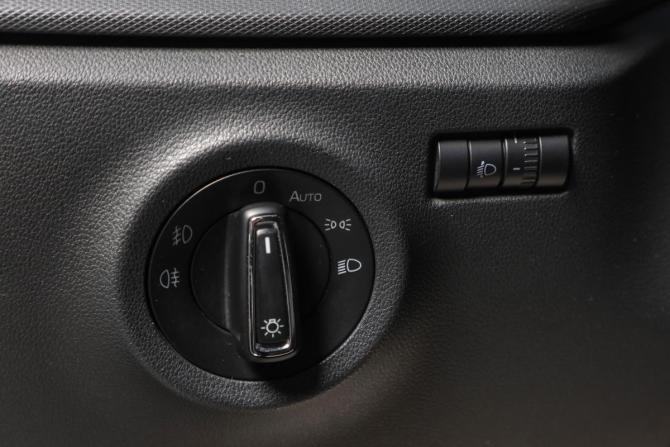 Skoda Rapid II с пробегом 2020 года, цена 1 599 000 рублей, 75002 км, лифтбек, Автокод Объявления