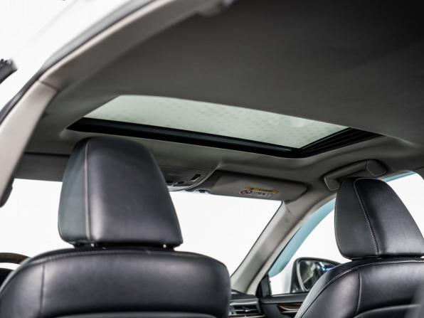 Lexus ES VI с пробегом 2014 года, цена 1 950 000 рублей, 187781 км, седан, Автокод Объявления