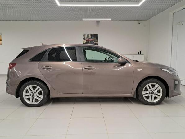 Kia Ceed III с пробегом 2018 года, цена 1 399 000 рублей, 168796 км, хэтчбек, Автокод Объявления