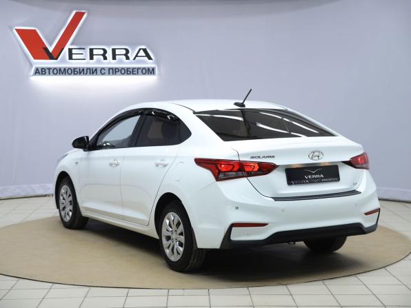 Hyundai Solaris II с пробегом 2017 года, цена 1 230 000 рублей, 141700 км, седан, Автокод Объявления