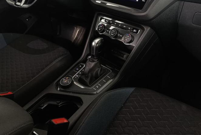 Volkswagen Tiguan II с пробегом 2020 года, цена 2 550 000 рублей, 136829 км, внедорожник, Автокод Объявления