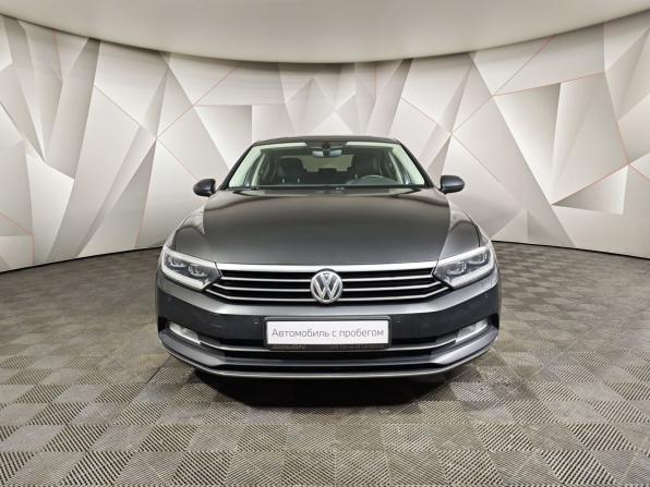 Volkswagen Passat B8 с пробегом 2017 года, цена 1 815 000 рублей, 181765 км, седан, Автокод Объявления