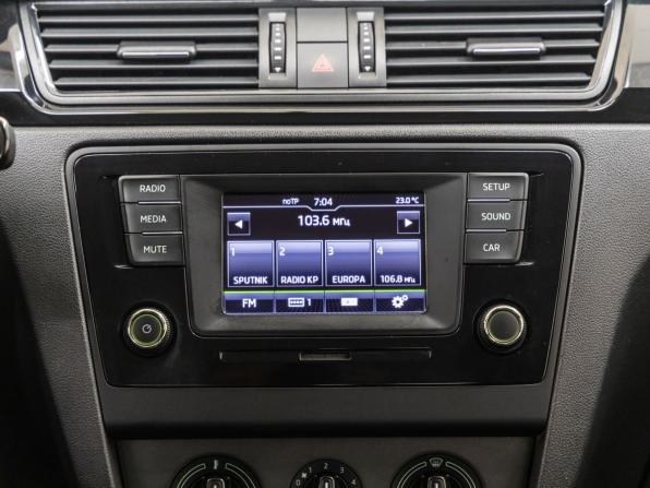 Skoda Rapid I с пробегом 2015 года, цена 1 188 000 рублей, 103249 км, лифтбек, Автокод Объявления