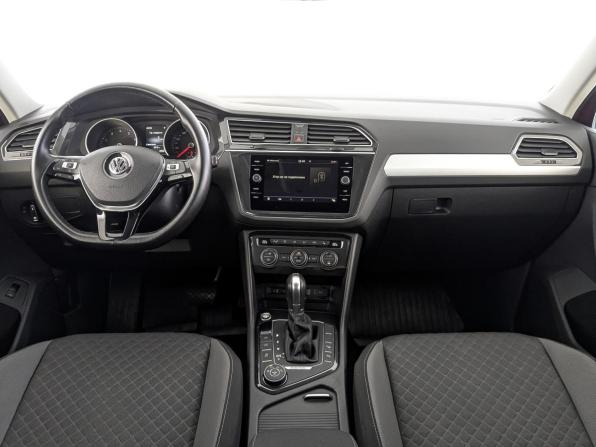 Volkswagen Tiguan II с пробегом 2017 года, цена 2 695 000 рублей, 28958 км, внедорожник, Автокод Объявления