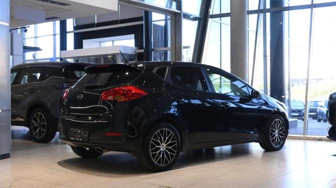 Kia Ceed II с пробегом 2014 года, цена 940 000 рублей, 173586 км, хэтчбек, Автокод Объявления