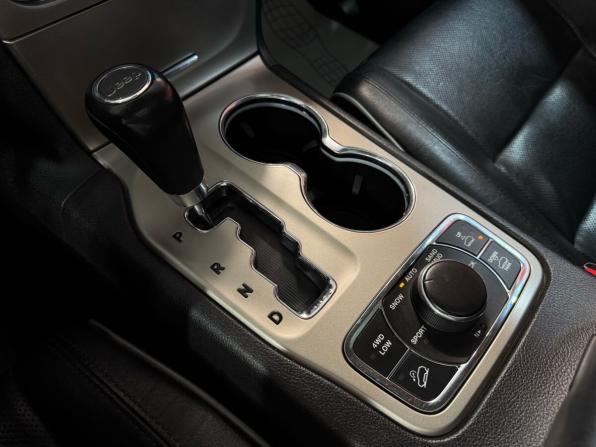 Jeep Grand Cherokee IV (WK2) с пробегом 2012 года, цена 1 849 000 рублей, 165499 км, внедорожник, Автокод Объявления