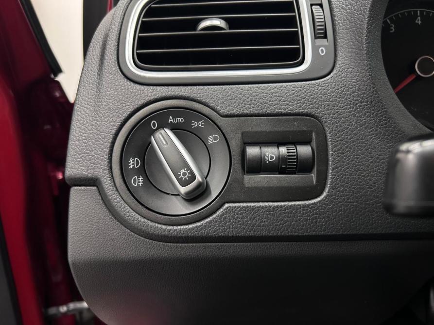 Volkswagen Polo V Рестайлинг Красноярск  - изображение 15