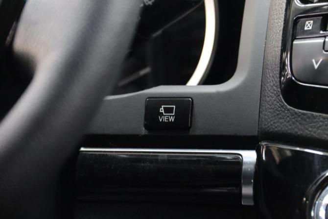 Toyota Land Cruiser 200 Series Рестайлинг 1 с пробегом 2012 года, цена 3 795 950 рублей, 272452 км, внедорожник, Автокод Объявления