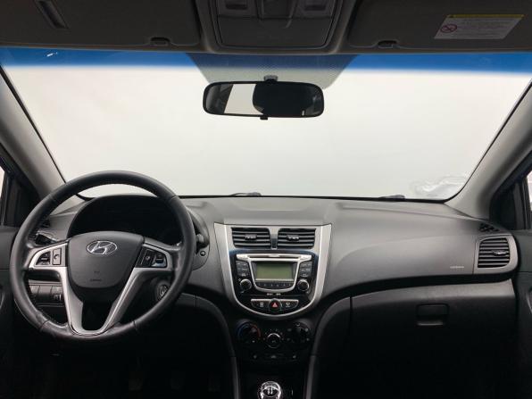 Hyundai Solaris I с пробегом 2011 года, цена 529 000 рублей, 207605 км, седан, Автокод Объявления