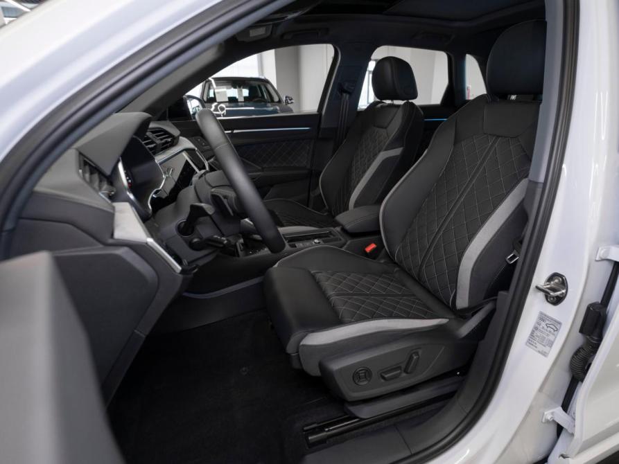 Audi Q3 II (F3) Москва  - изображение 9