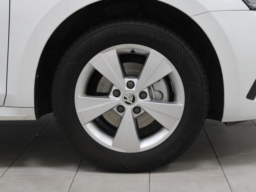 Skoda Octavia IV (A8) Старый Оскол  - изображение 21