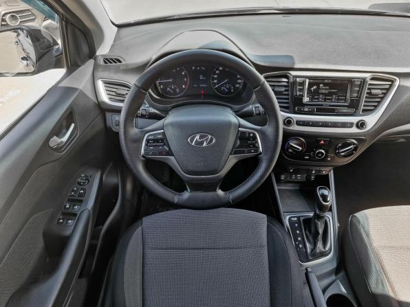 Hyundai Solaris II с пробегом 2017 года, цена 1 169 000 рублей, 209425 км, седан, Автокод Объявления