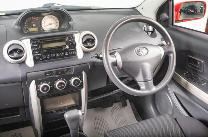 Toyota Ist I с пробегом 2004 года, цена 499 000 рублей, 162000 км, хэтчбек, Автокод Объявления