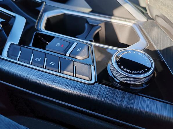 Geely Tugella I Рестайлинг с пробегом 2023 года, цена 2 769 000 рублей, 30700 км, внедорожник, Автокод Объявления