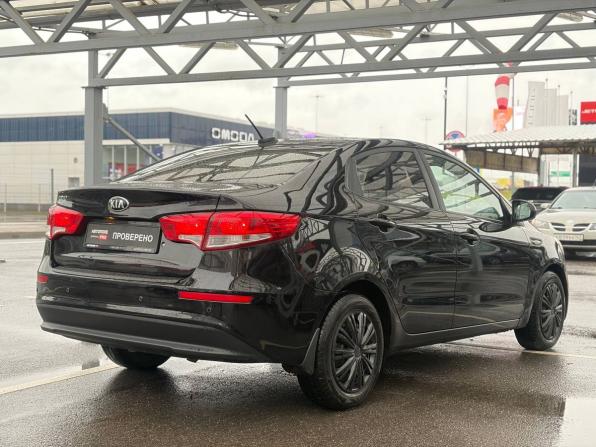 Kia Rio III Рестайлинг с пробегом 2017 года, цена 1 195 000 рублей, 96000 км, седан, Автокод Объявления