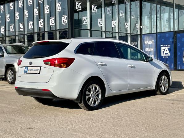 Kia Ceed II с пробегом 2014 года, цена 1 250 000 рублей, 164000 км, универсал, Автокод Объявления