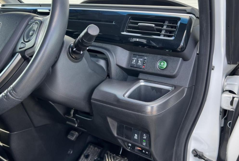 Honda Stepwgn V Рестайлинг Красноярск  - изображение 19