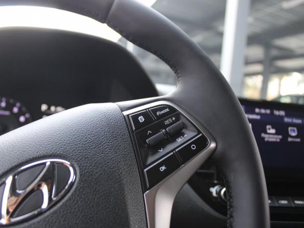 Hyundai Solaris II Рестайлинг с пробегом 2020 года, цена 1 789 000 рублей, 25492 км, седан, Автокод Объявления