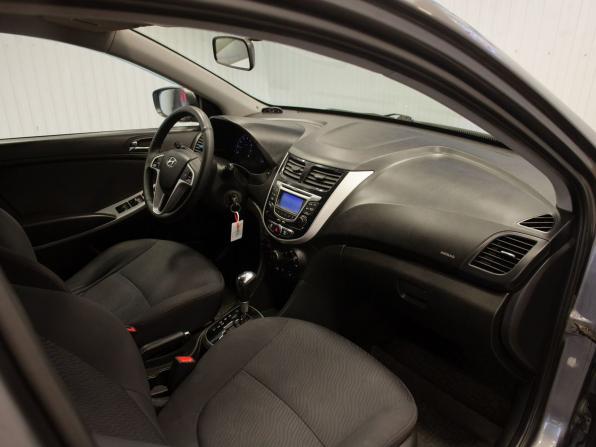 Hyundai Solaris I с пробегом 2011 года, цена 760 000 рублей, 237790 км, седан, Автокод Объявления