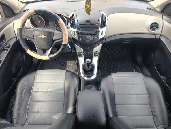 Chevrolet Cruze I Рестайлинг с пробегом 2012 года, цена 430 000 рублей, 323000 км, хэтчбек, Автокод Объявления