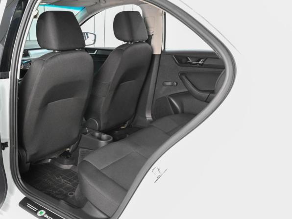 Skoda Rapid I Рестайлинг с пробегом 2019 года, цена 1 089 000 рублей, 124176 км, лифтбек, Автокод Объявления