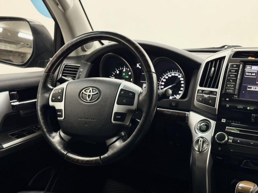 Toyota Land Cruiser 200 Series Рестайлинг 1 Вологда  - изображение 20