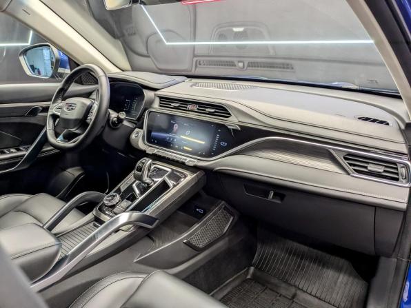 Geely Atlas Pro с пробегом 2022 года, цена 1 850 000 рублей, 94221 км, внедорожник, Автокод Объявления