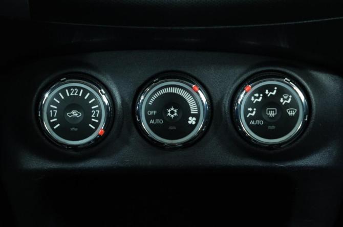 Mitsubishi Outlander II Рестайлинг с пробегом 2012 года, цена 1 349 000 рублей, 178110 км, внедорожник, Автокод Объявления