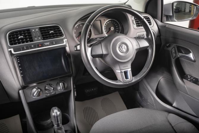 Volkswagen Polo V с пробегом 2013 года, цена 929 000 рублей, 114200 км, хэтчбек, Автокод Объявления