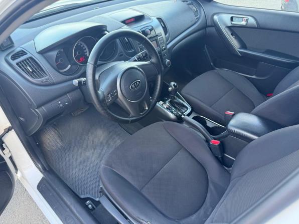 Kia Cerato II с пробегом 2010 года, цена 780 000 рублей, 214500 км, седан, Автокод Объявления