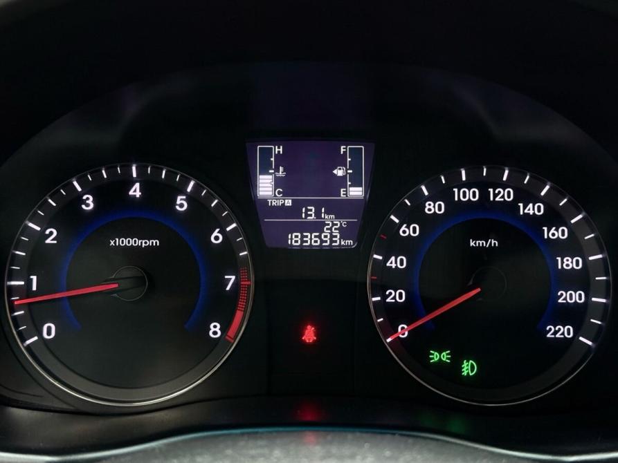 Hyundai Solaris I Рестайлинг Ижевск  - изображение 28