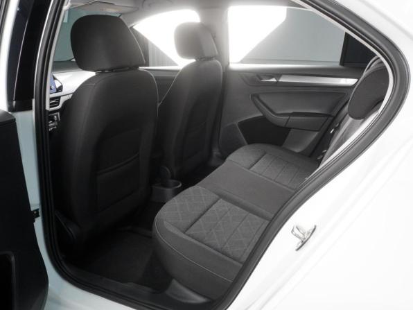 Volkswagen Polo VI с пробегом 2021 года, цена 1 880 000 рублей, 78940 км, лифтбек, Автокод Объявления
