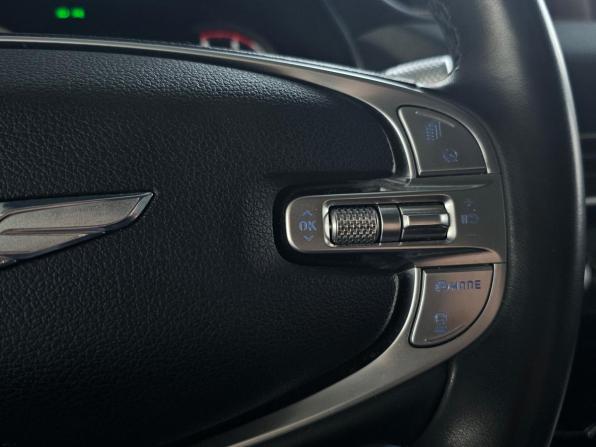 Genesis GV80 I с пробегом 2020 года, цена 5 950 000 рублей, 79000 км, внедорожник, Автокод Объявления